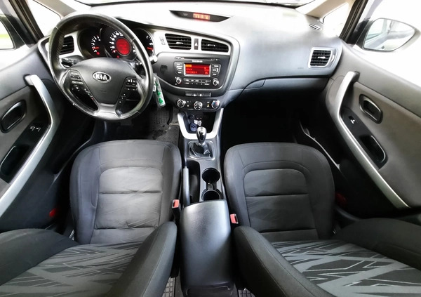 Kia Ceed cena 29000 przebieg: 260000, rok produkcji 2015 z Warszawa małe 352